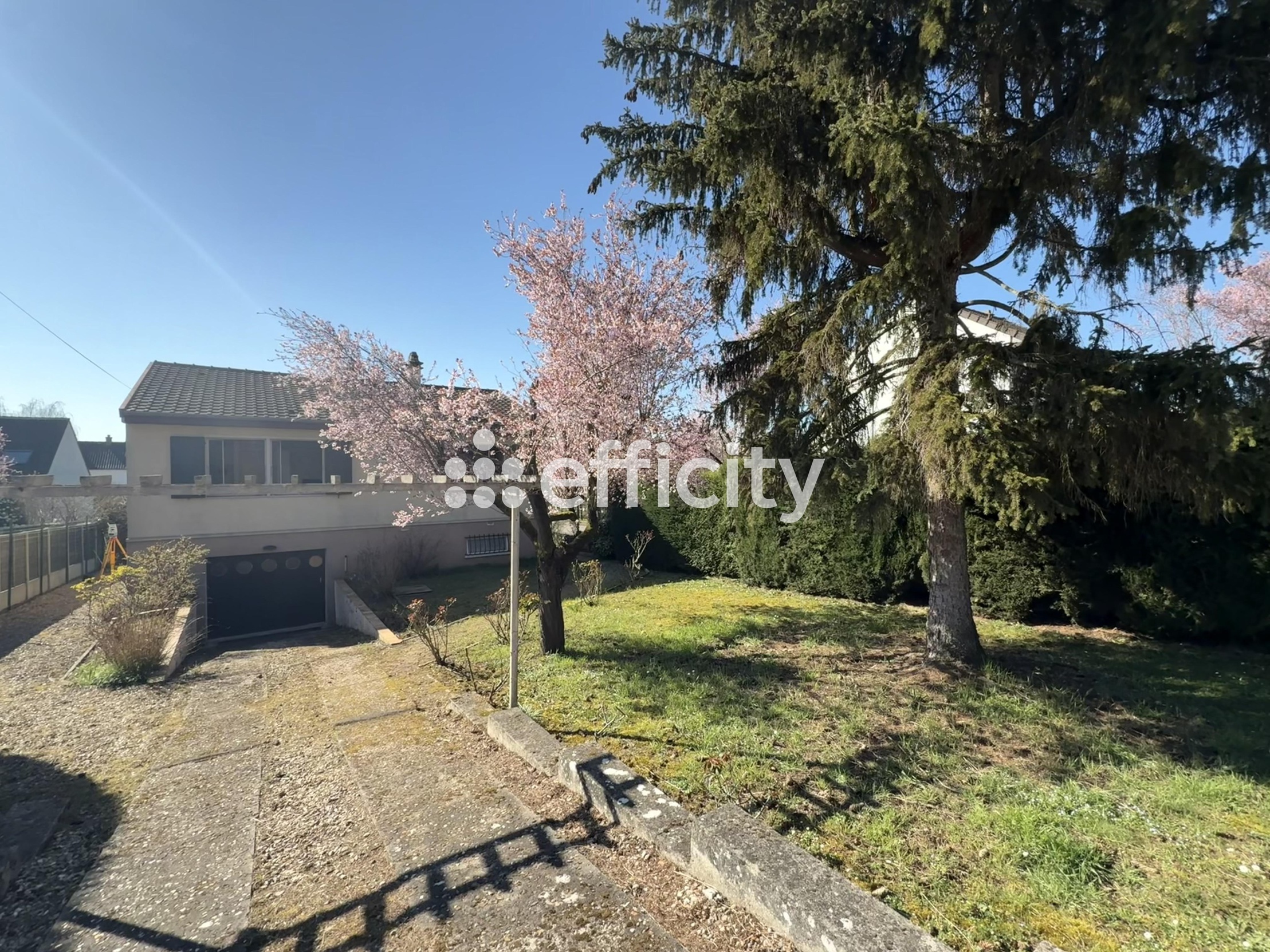 maison 3 pièces - 74m2 à Gargenville (78440)