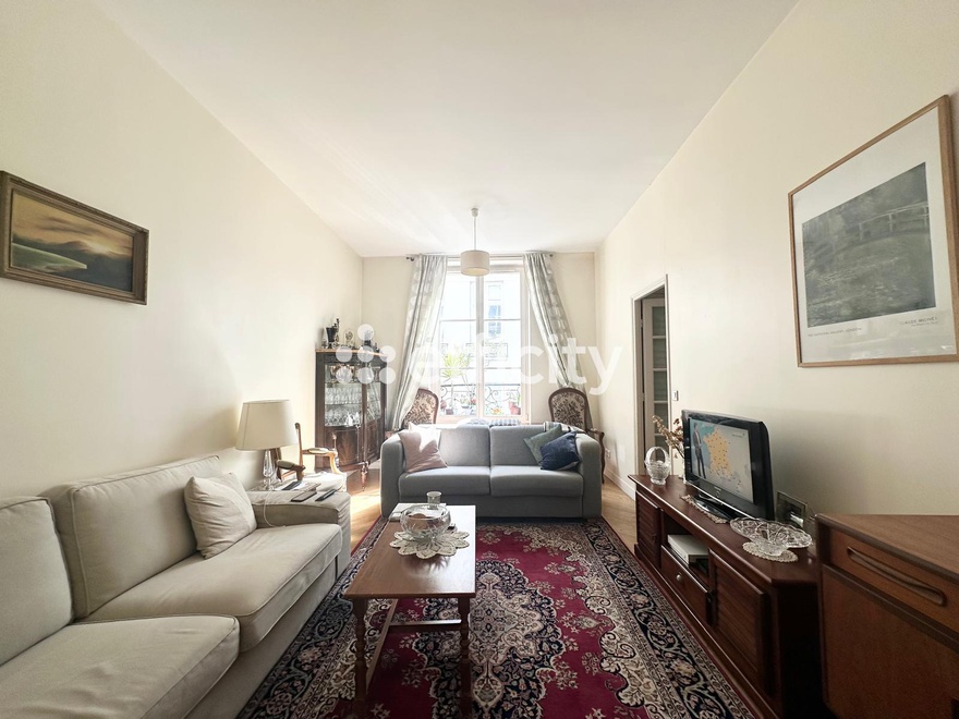 appartement 4 pièces - 70m2 à Paris (75002)