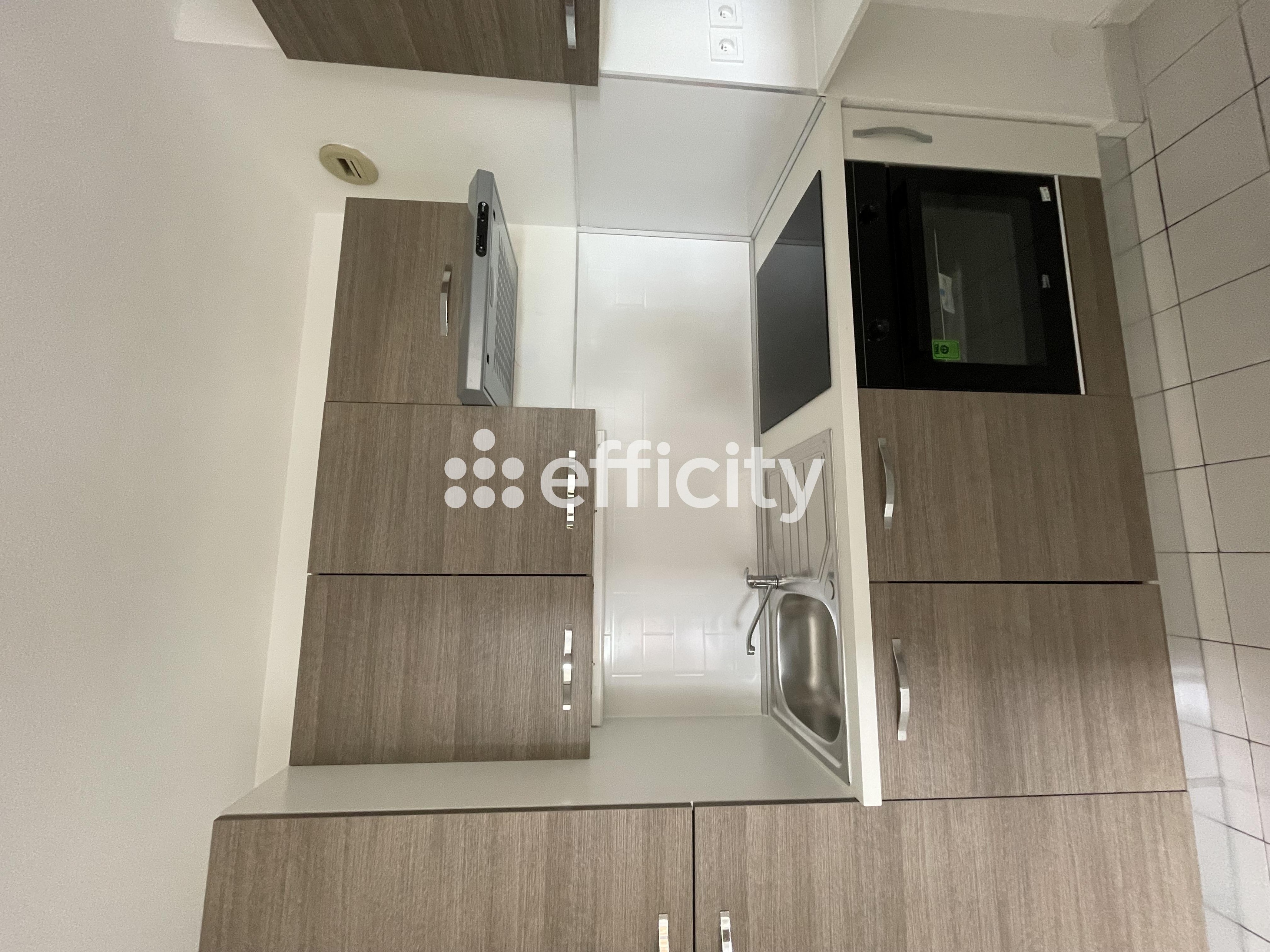 Achat immobilier Appartement 3 pièces  47m2 à Valras-Plage (34350) - Photo n°5