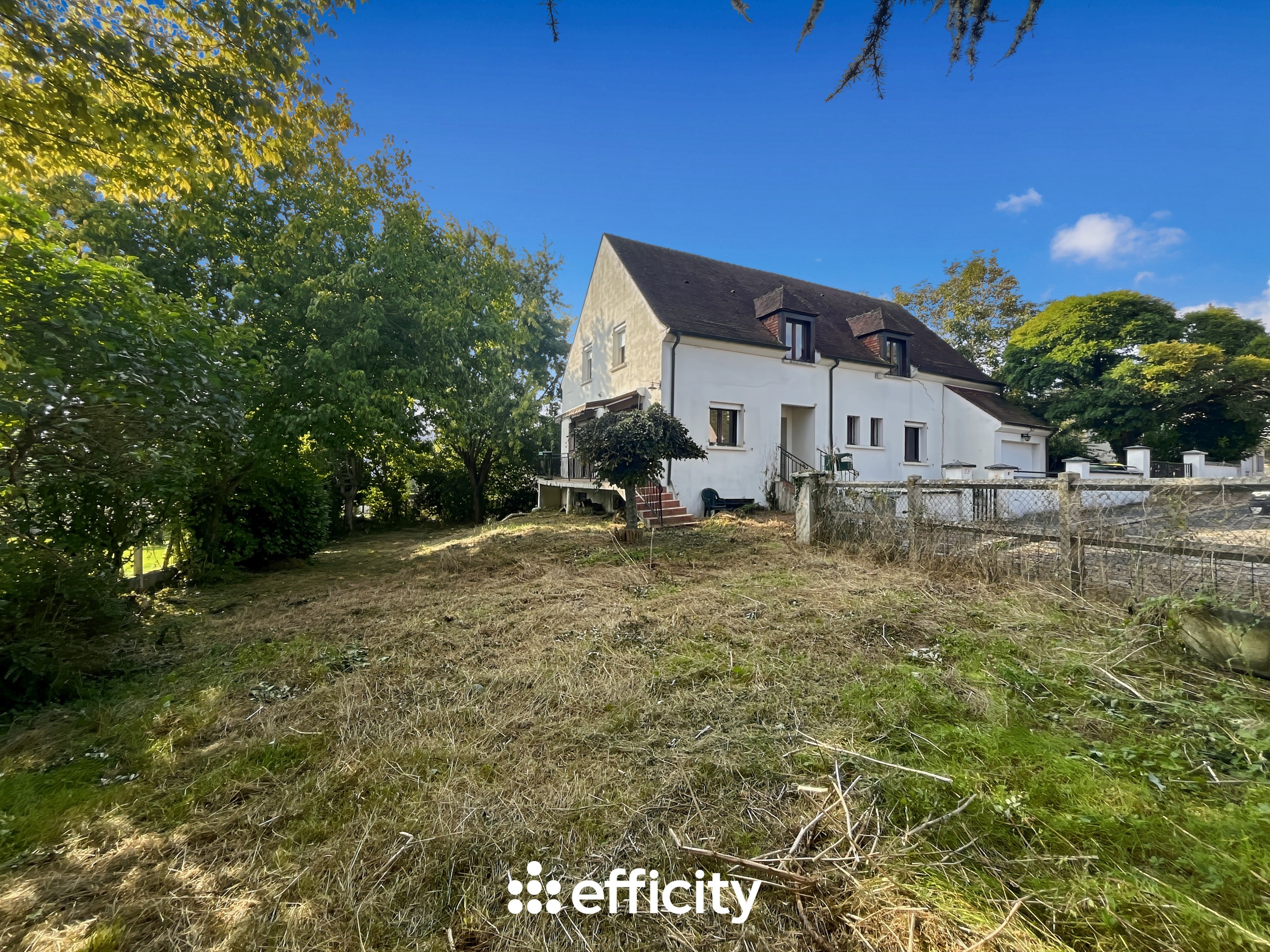 maison 8 pièces - 215m2 à Coulommiers (77120)