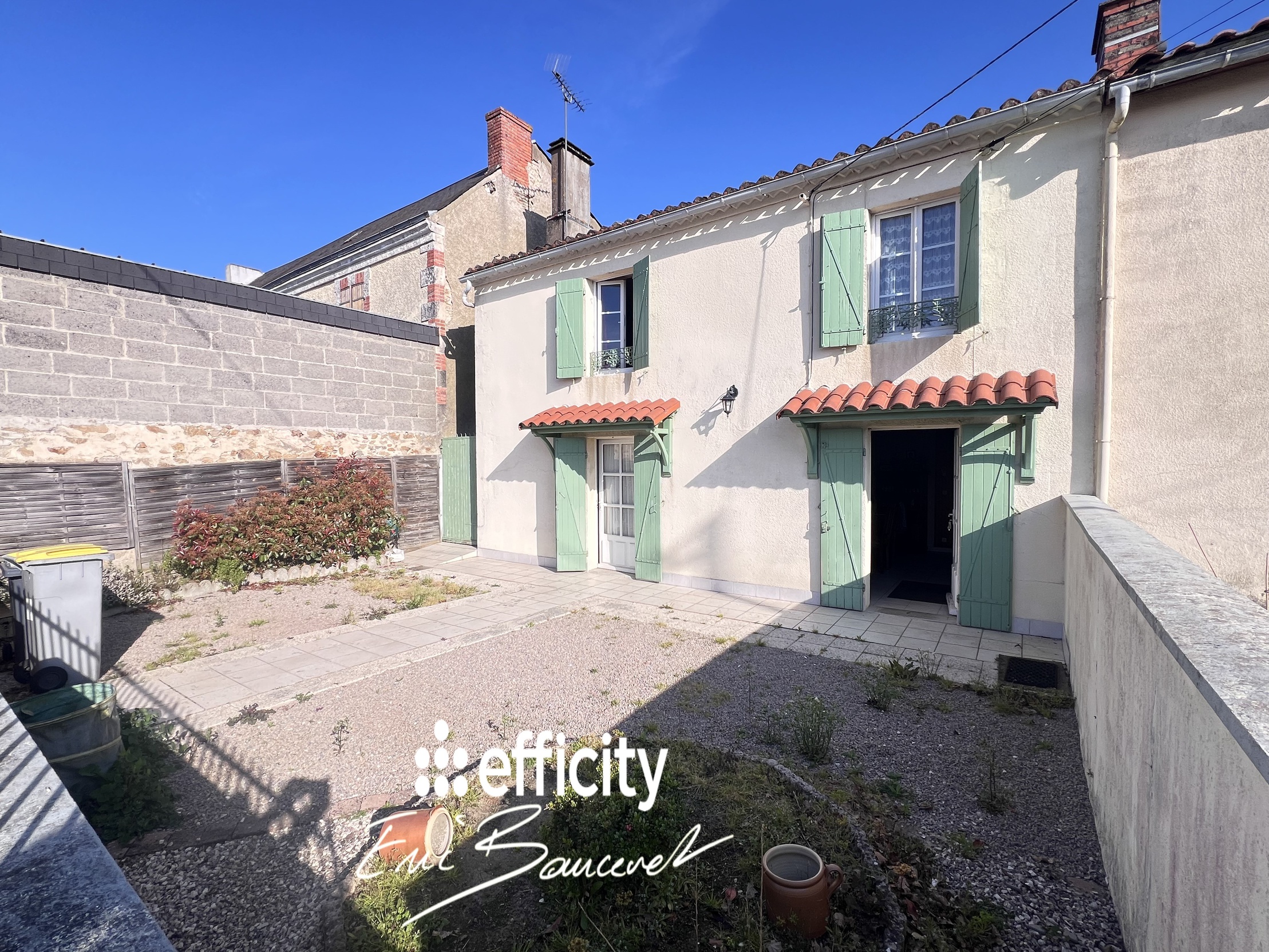 maison 4 pièces - 98m2 à Parthenay (79200)