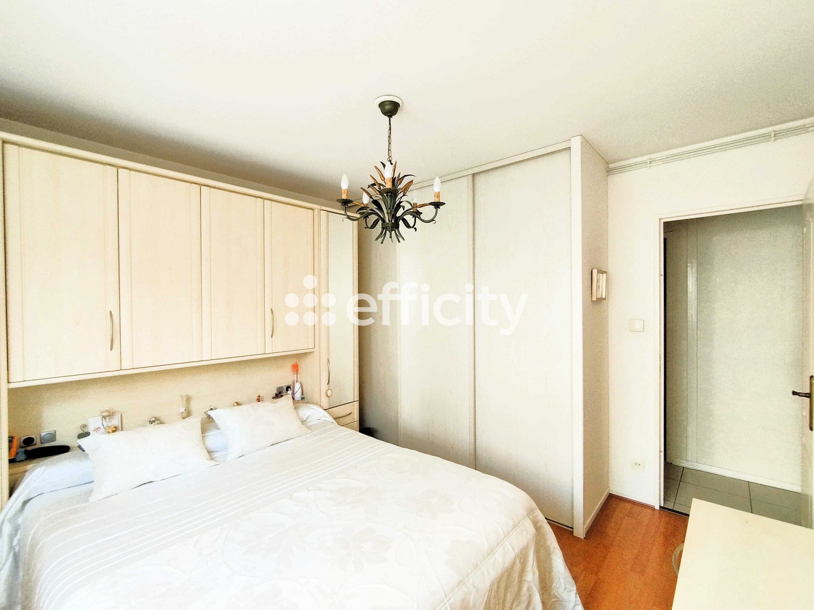 Achat immobilier Appartement 4 pièces  68m2 à Villefranche-sur-Saône (69400) - Photo n°4