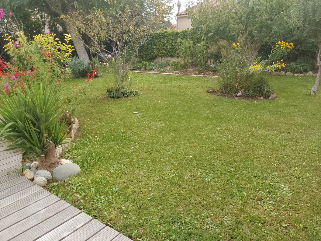 maison  - 140m2 à Bernis (30620)