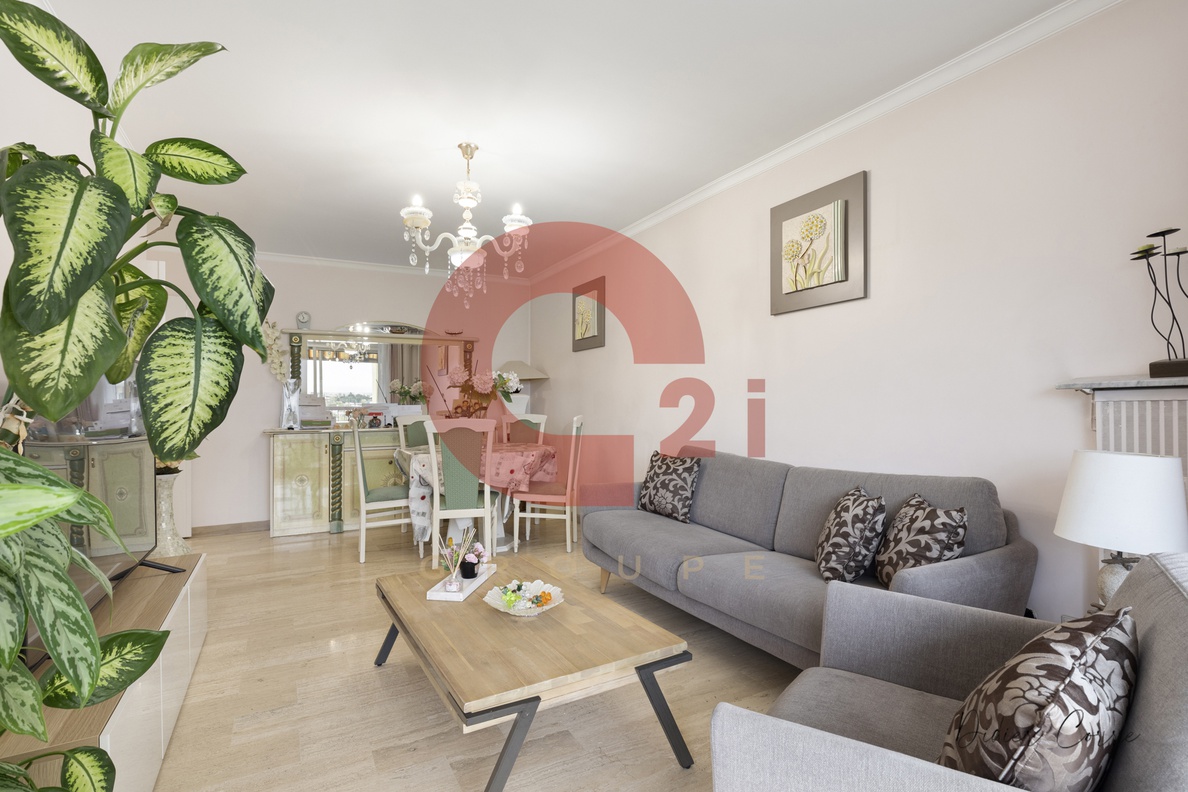 appartement 5 pièces - 91m2 à Nice (06200)