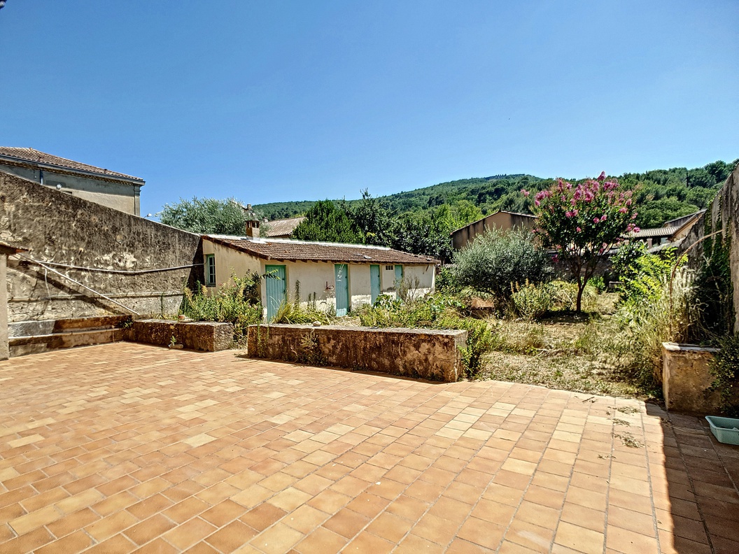 maison  - 160m2 à Alleins (13980)