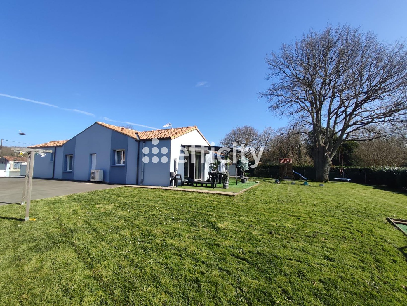 Achat immobilier Maison 7 pièces  146m2 à Saint-Philbert-de-Grand-Lieu (44310) - Photo n°14