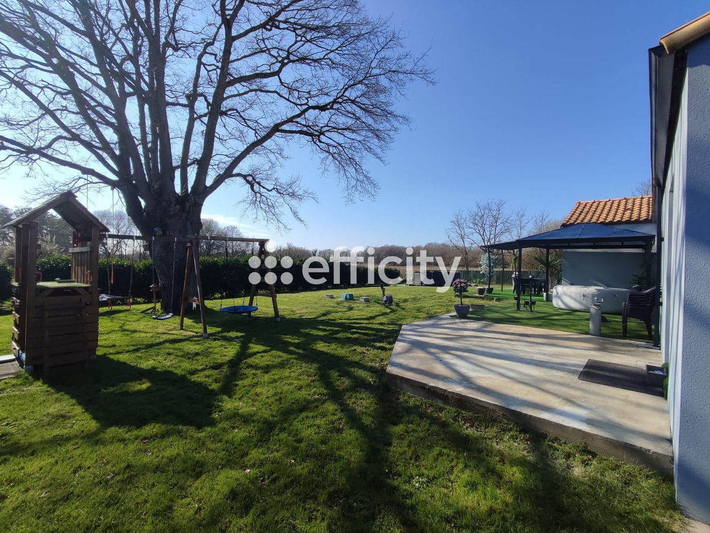 Achat immobilier Maison 7 pièces  146m2 à Saint-Philbert-de-Grand-Lieu (44310) - Photo n°25