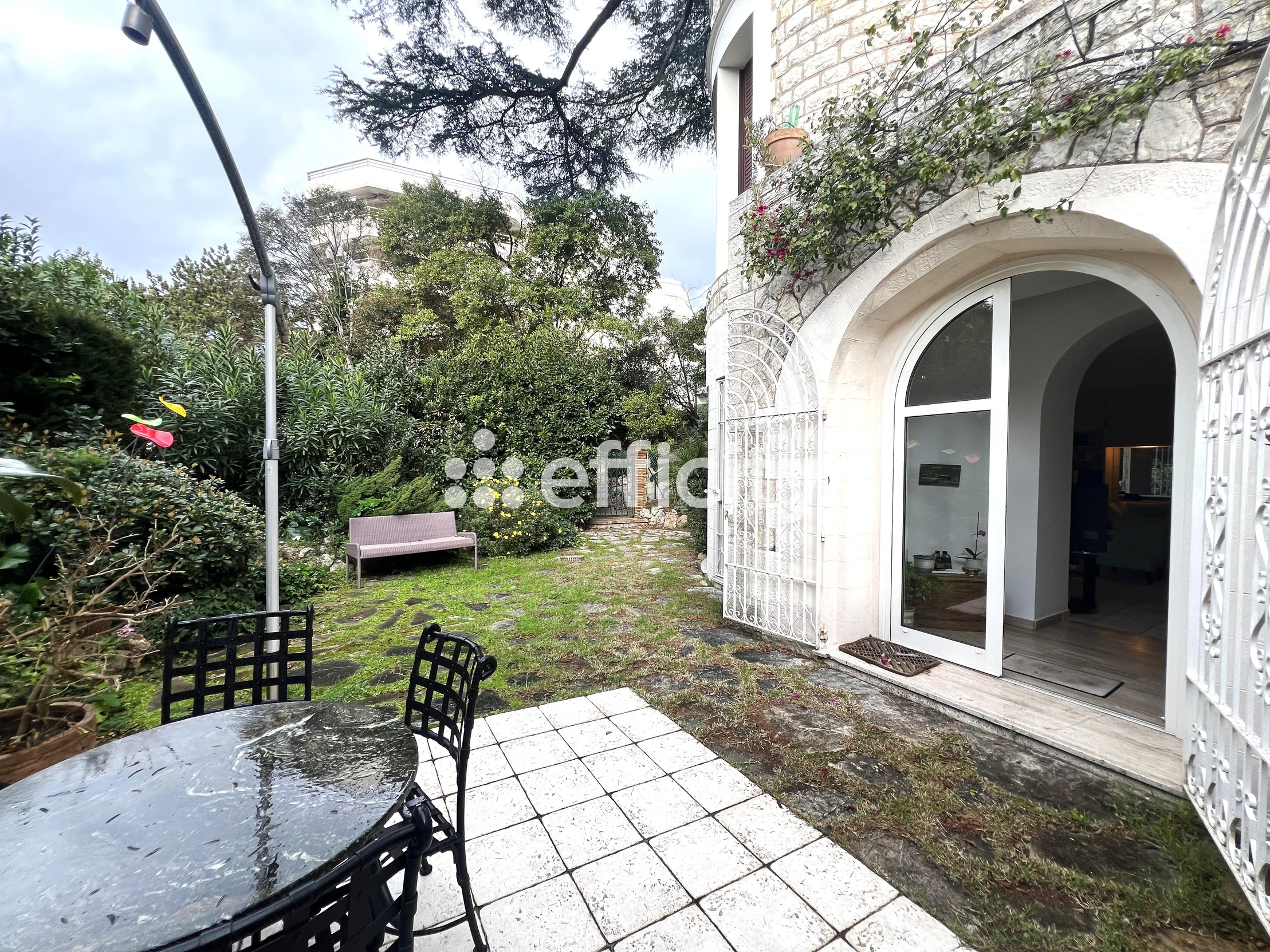 appartement 4 pièces - 111m2 à Cannes (06400)