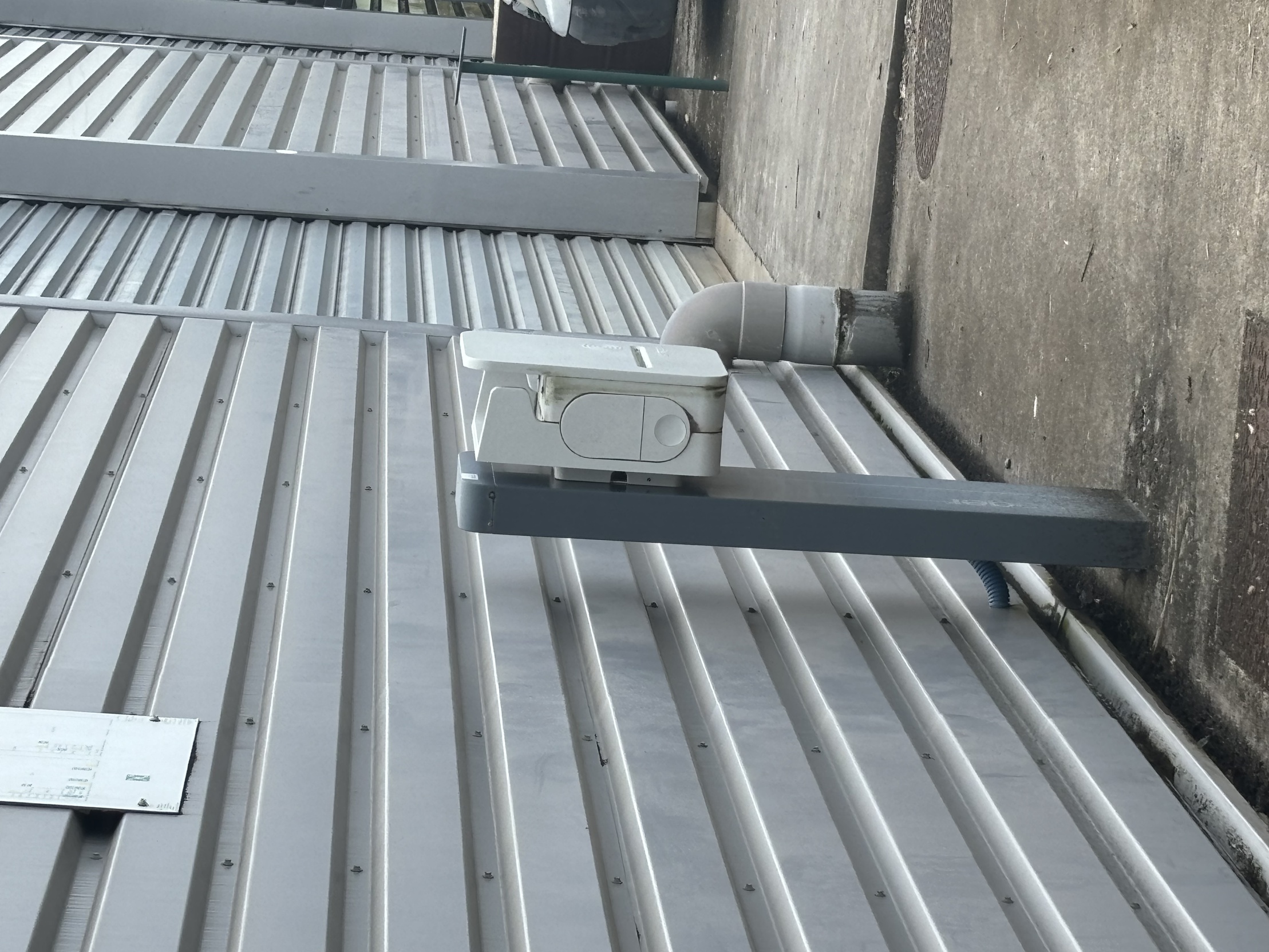 local-commercial 10 pièces - 1115m2 à Le Lamentin (97232)