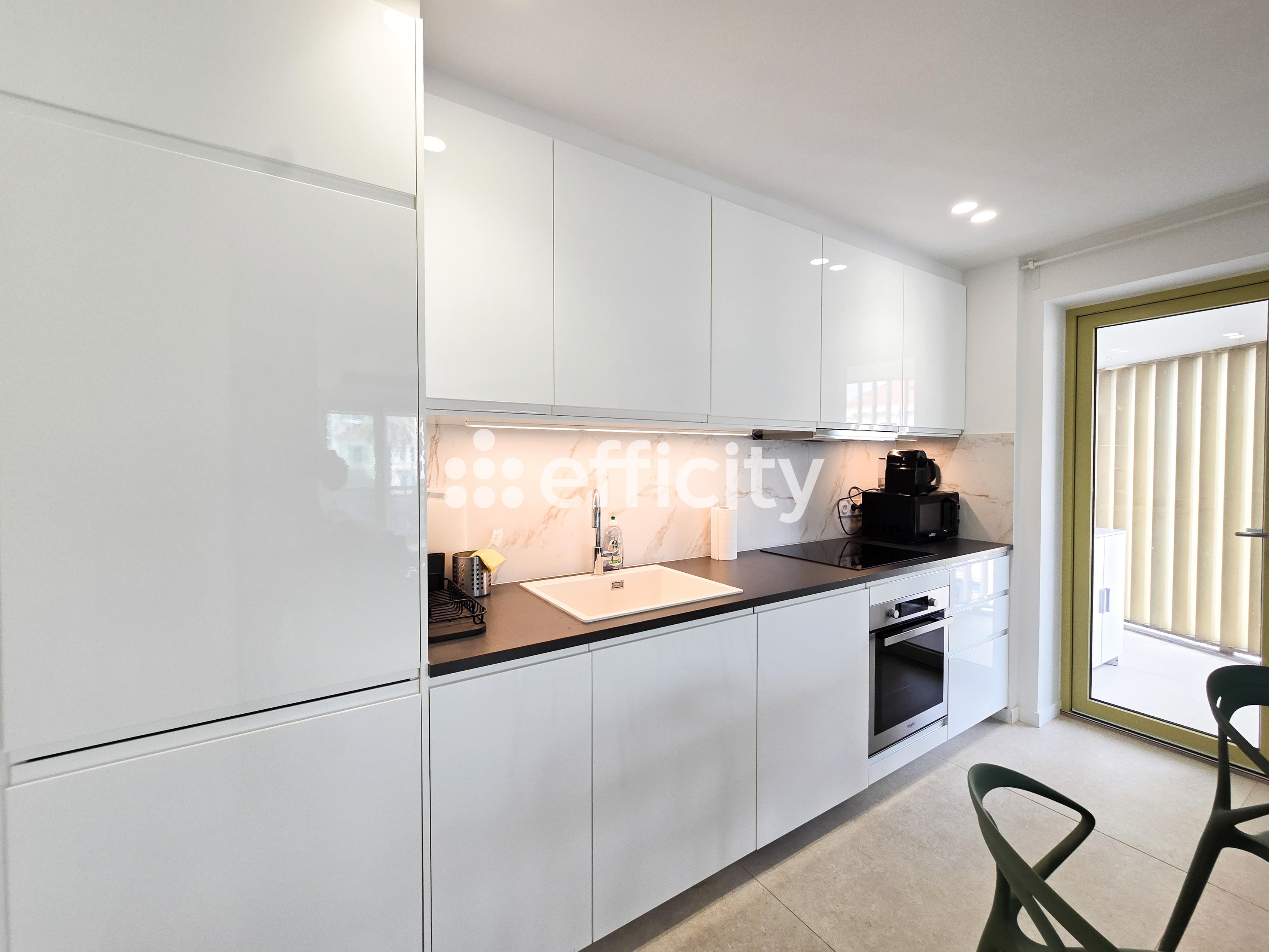 Achat immobilier Appartement 3 pièces  70m2 à Cannes (06400) - Photo n°9