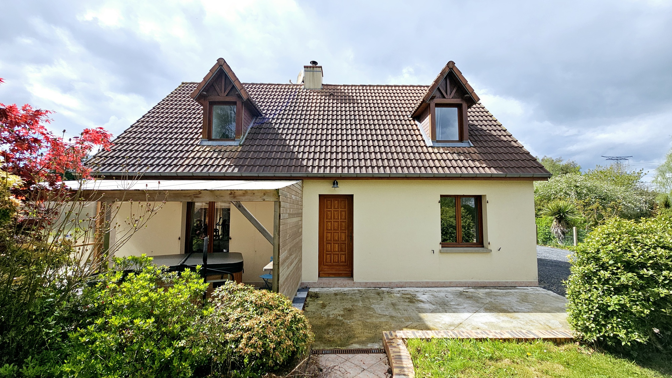 maison 5 pièces - 118m2 à Villiers-Fossard (50680)