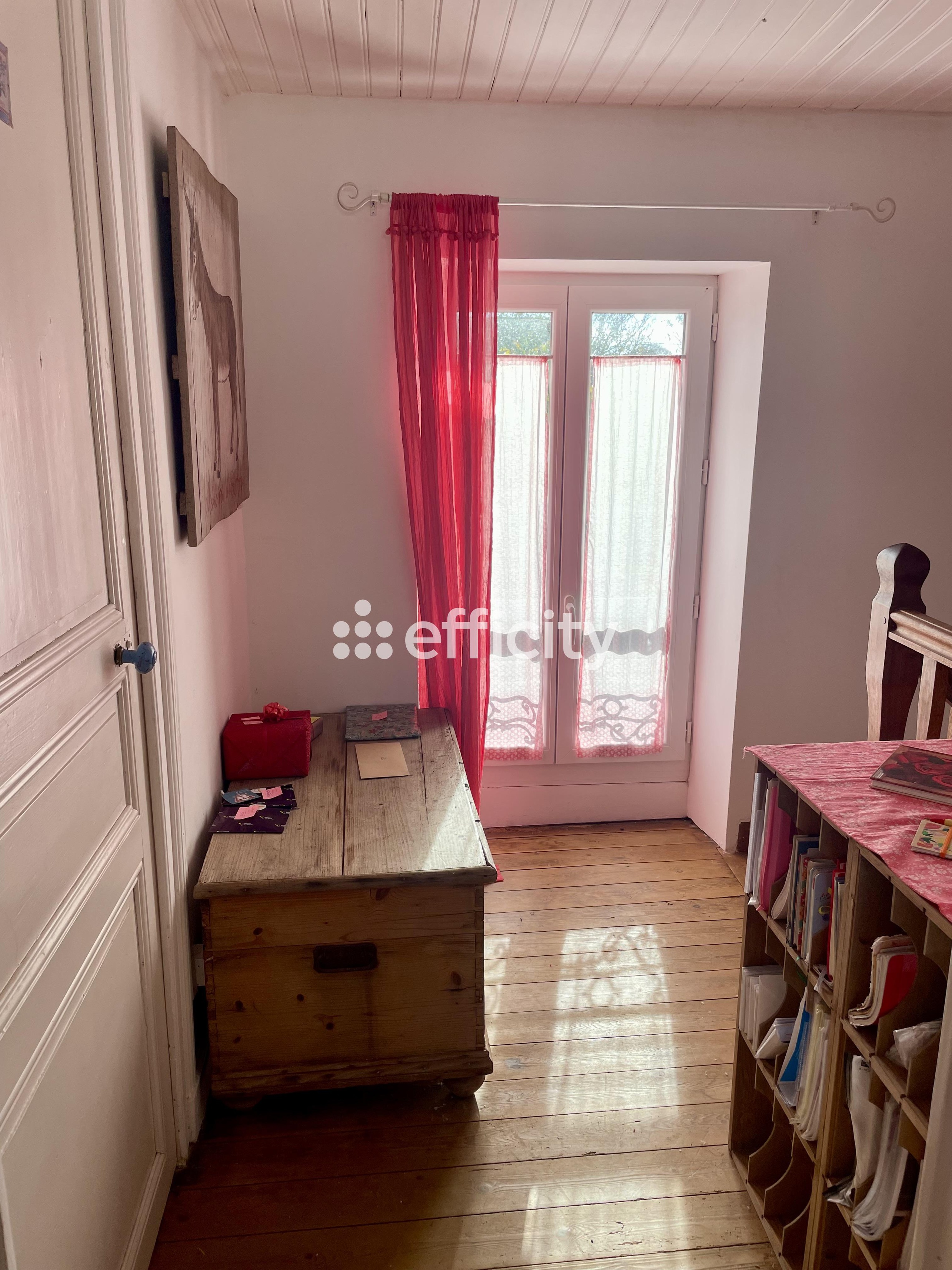 Achat immobilier Maison 5 pièces  105m2 à Port-des-Barques (17730) - Photo n°13