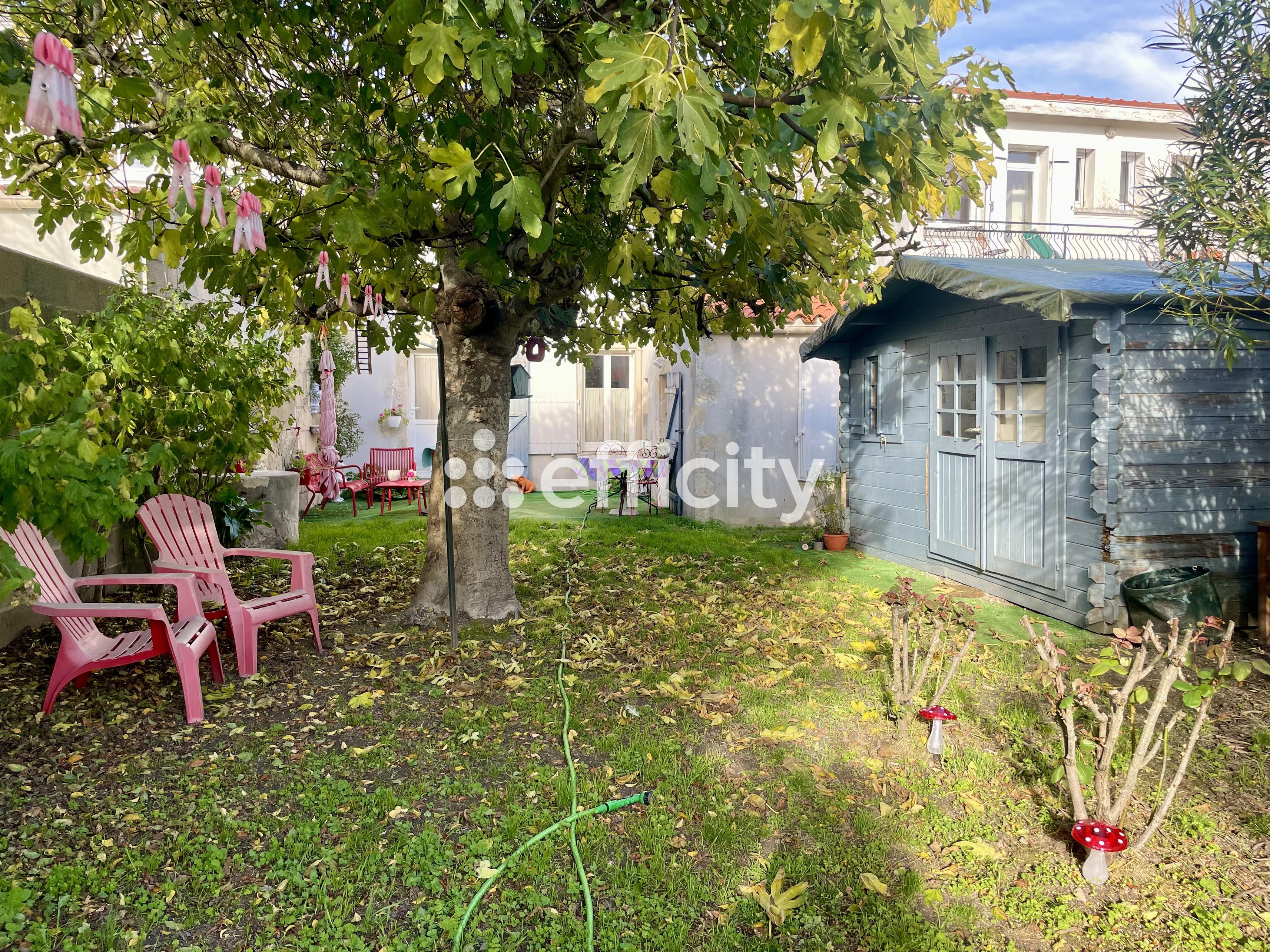 Achat immobilier Maison 5 pièces  105m2 à Port-des-Barques (17730) - Photo n°4