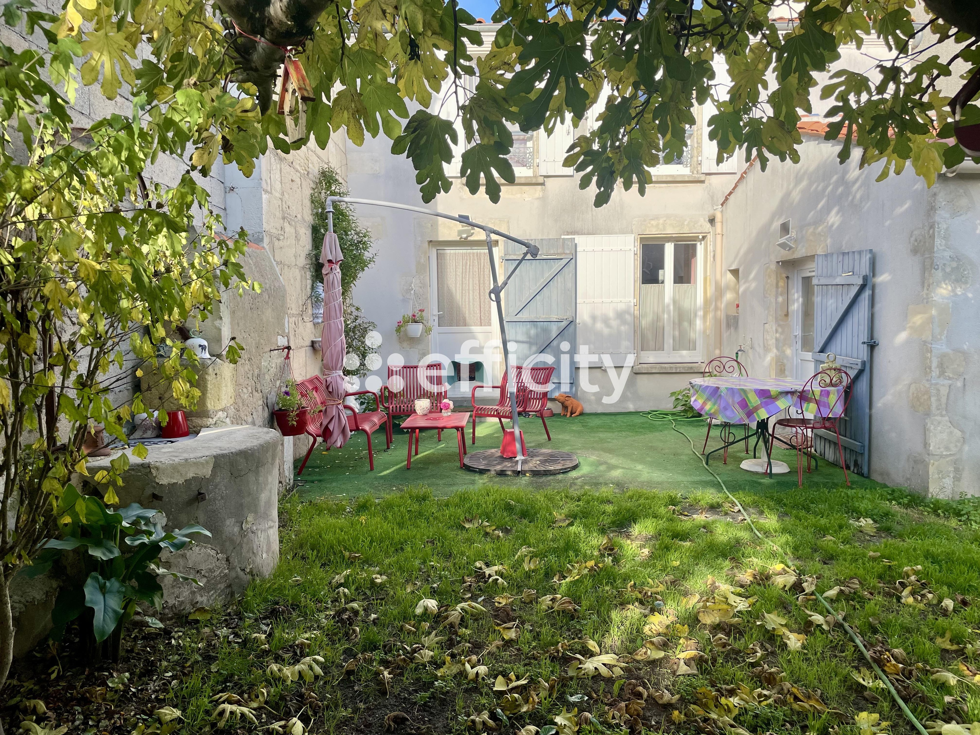 Achat immobilier Maison 5 pièces  105m2 à Port-des-Barques (17730) - Photo n°1