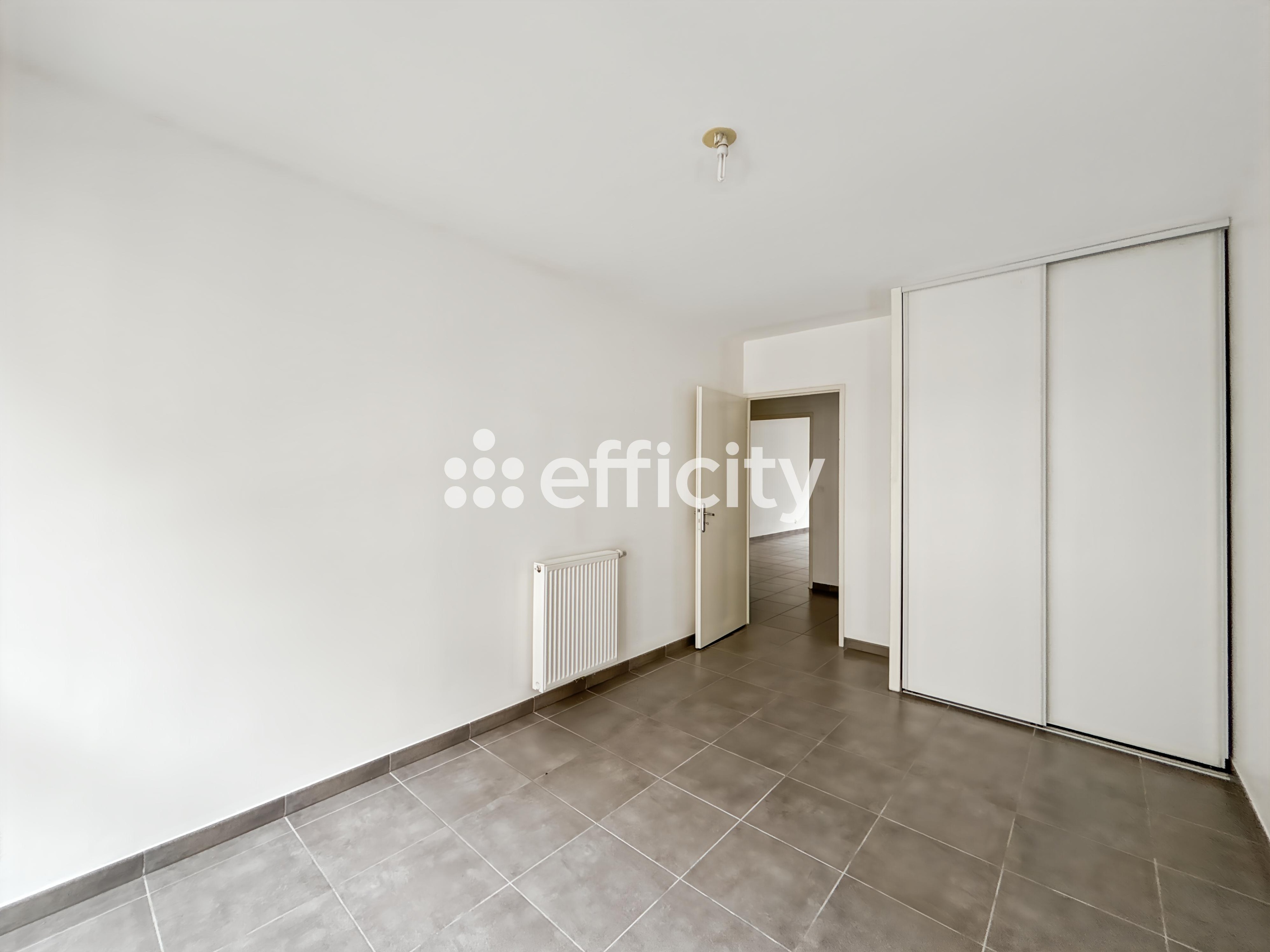 Achat immobilier Appartement 3 pièces  76m2 à Bordeaux (33300) - Photo n°5