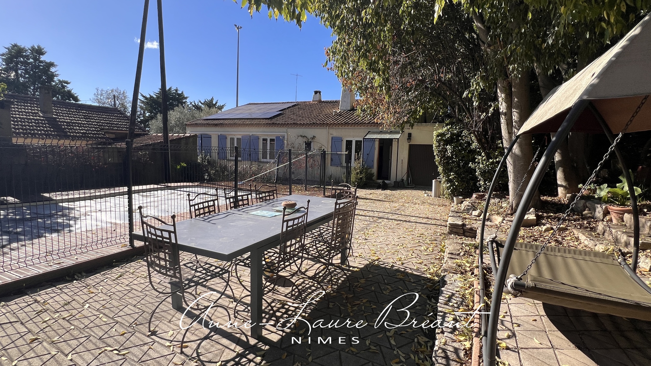 maison 10 pièces - 175m2 à Nîmes (30000)