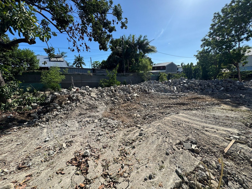 terrain  - 304m2 à Saint-Louis (97450)