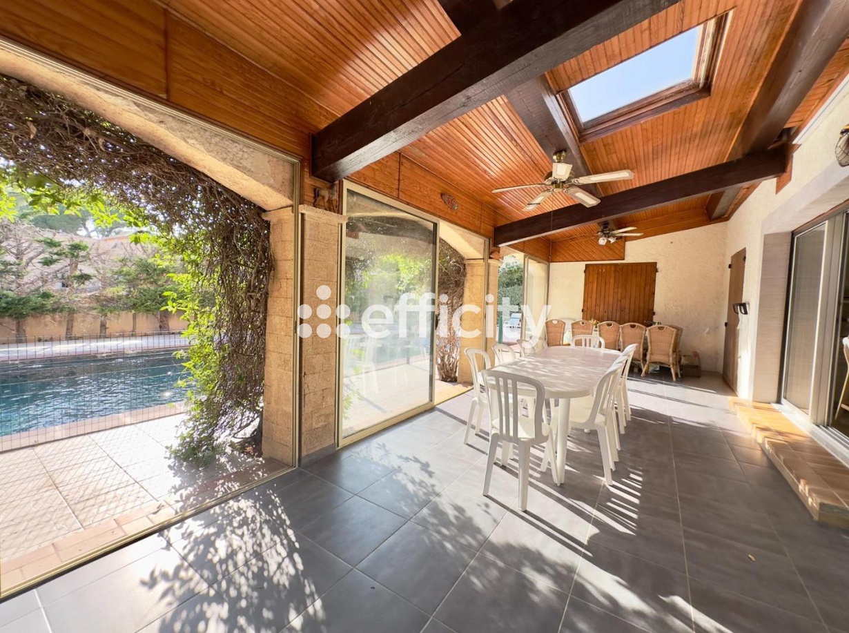Achat immobilier Maison 7 pièces  220m2 à Martigues (13500) - Photo n°8