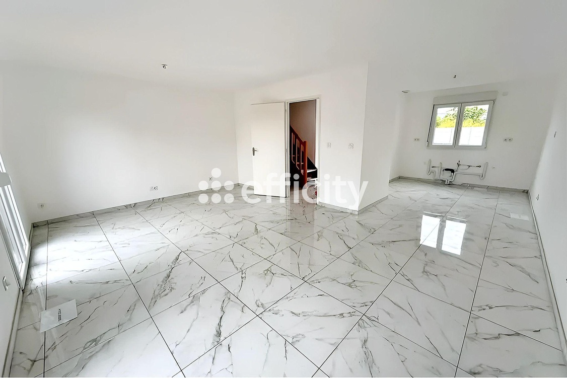 maison 4 pièces - 84m2 à Ostricourt (59162)