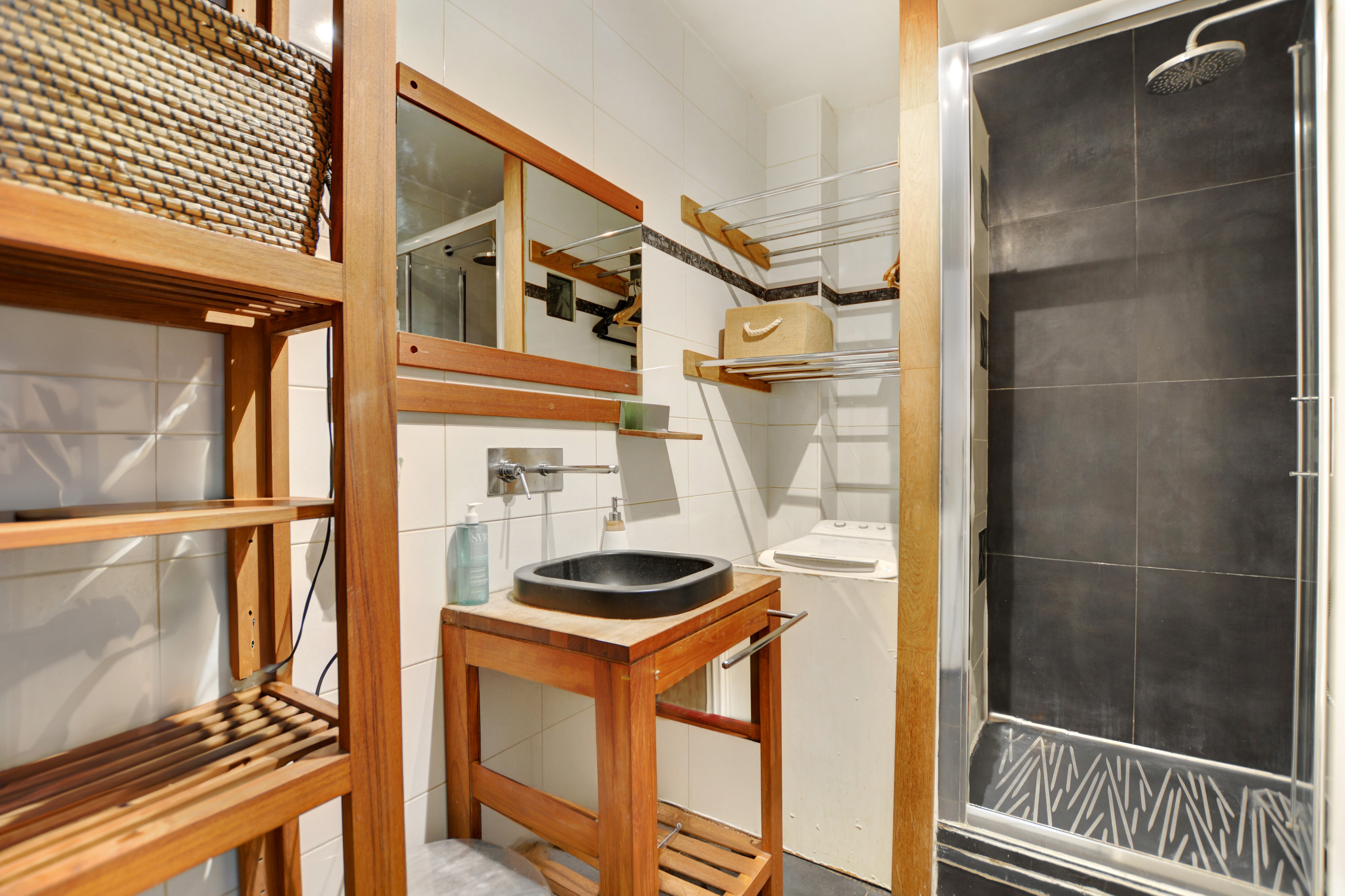 Achat immobilier Appartement 2 pièces  46m2 à Paris (75018) - Photo n°6