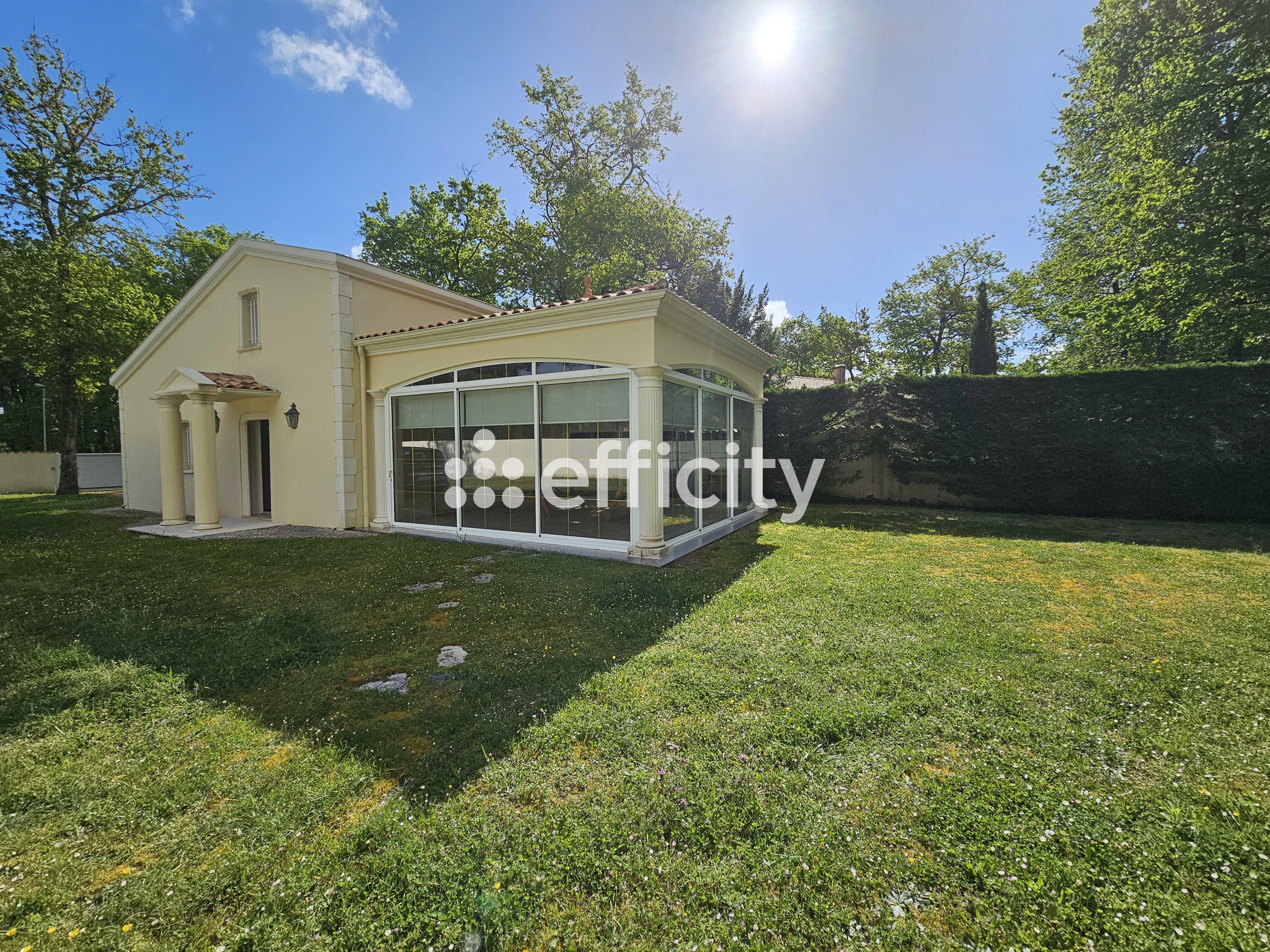 Achat immobilier Maison 2 pièces  137m2 à La Tremblade (17390) - Photo n°1