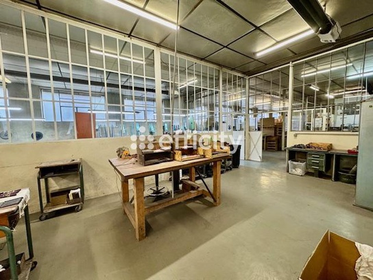 Achat immobilier Local commercial 8 pièces  540m2 à Thiers (63300) - Photo n°4