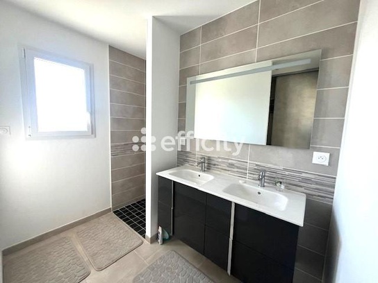 Achat immobilier Maison 4 pièces  102m2 à Semussac (17120) - Photo n°8