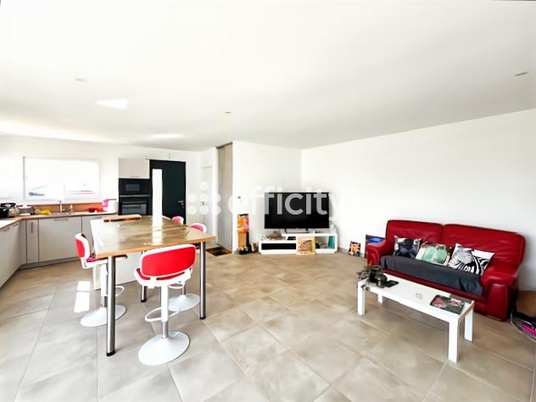 Achat immobilier Maison 4 pièces  102m2 à Semussac (17120) - Photo n°6