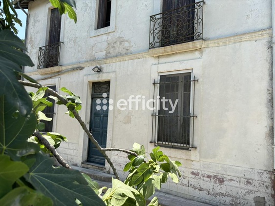 immeuble 8 pièces - 175m2 à Béziers (34500)