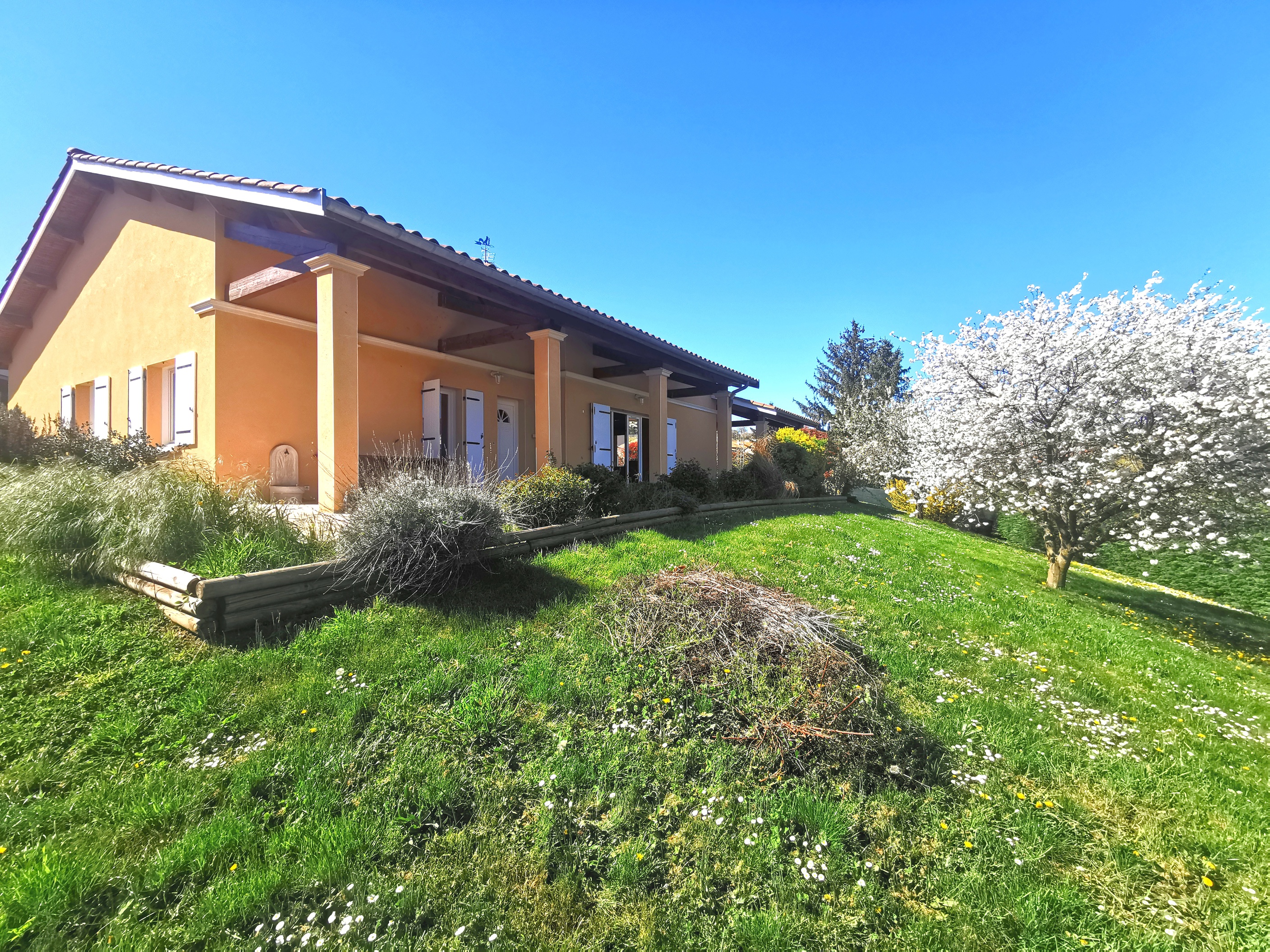 maison 4 pièces - 110m2 à Sain-Bel (69210)