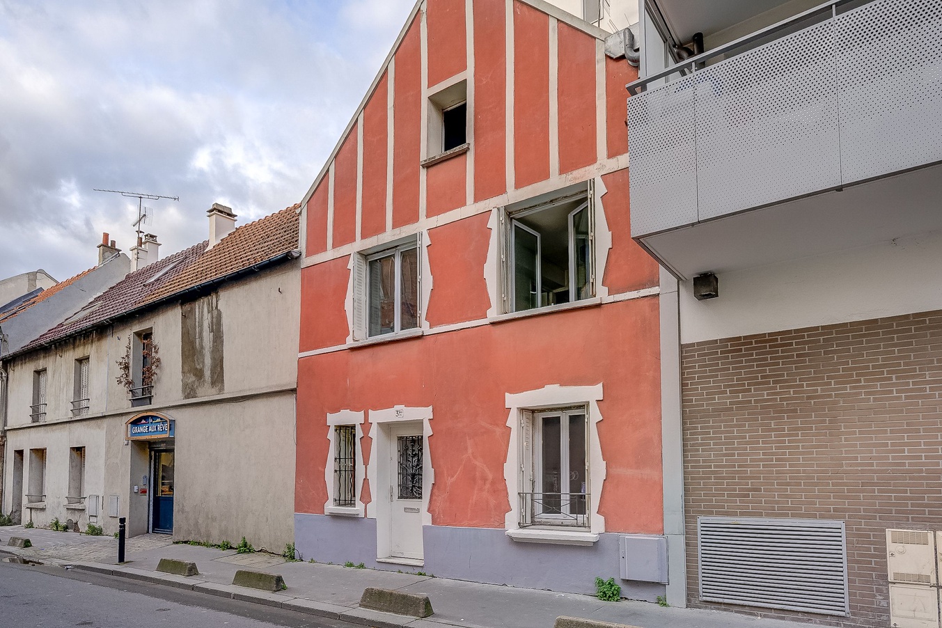 maison 4 pièces - 75m2 à Aubervilliers (93300)