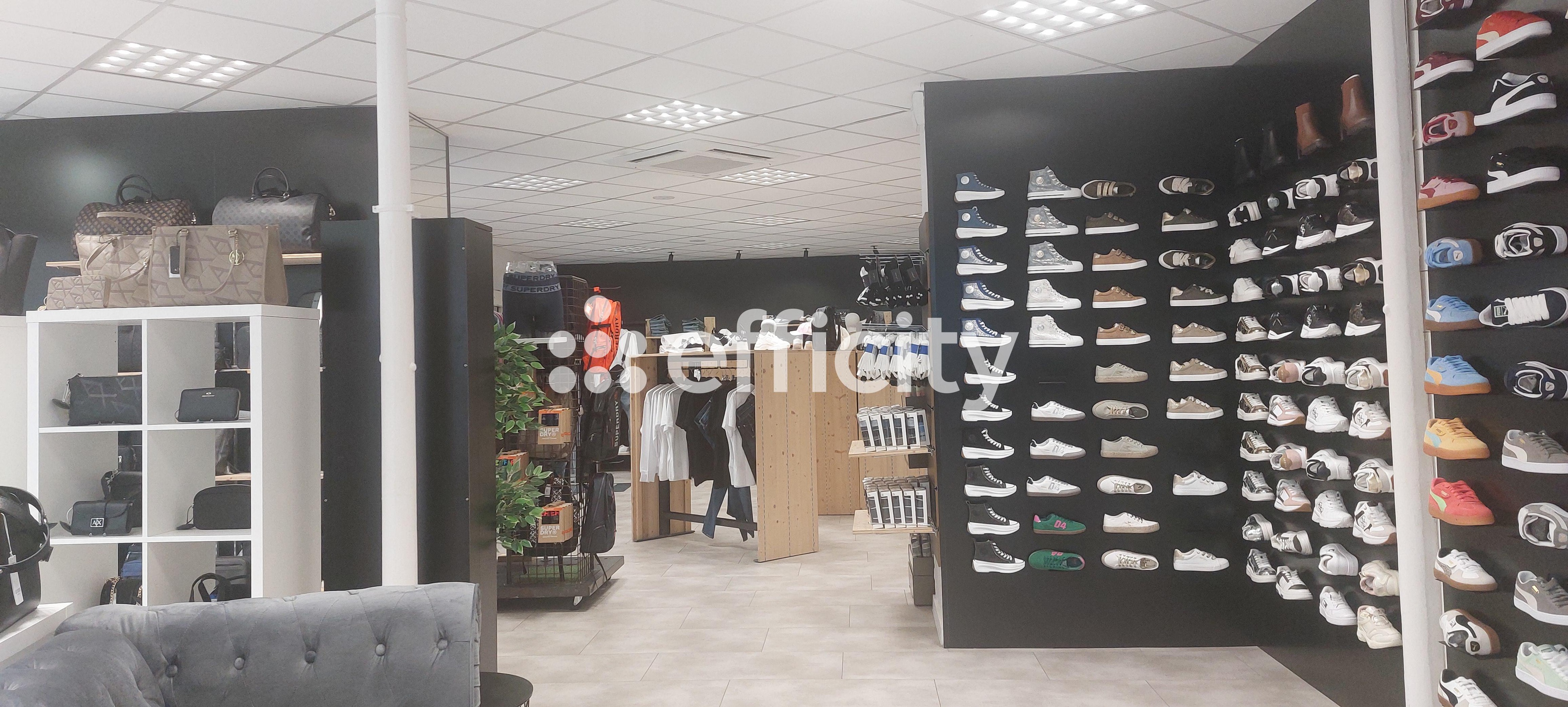 Achat immobilier Fonds de commerce   240m2 à Voiron (38500) - Photo n°4