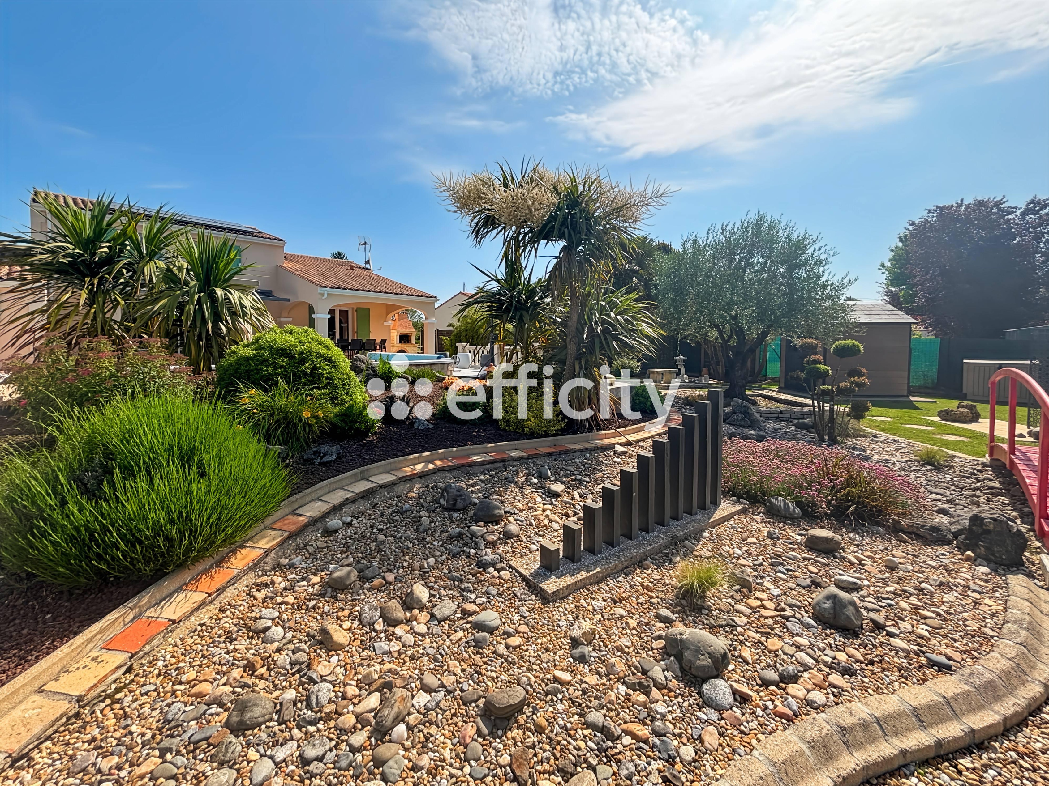 Achat immobilier Maison 5 pièces  152m2 à Saintes (17100) - Photo n°9
