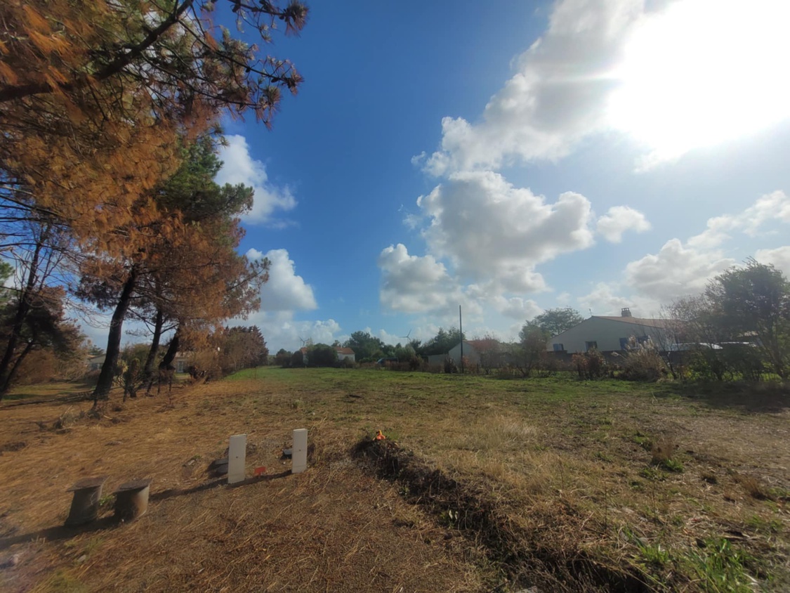 terrain  - 950m2 à L'Île-d'Olonne (85340)