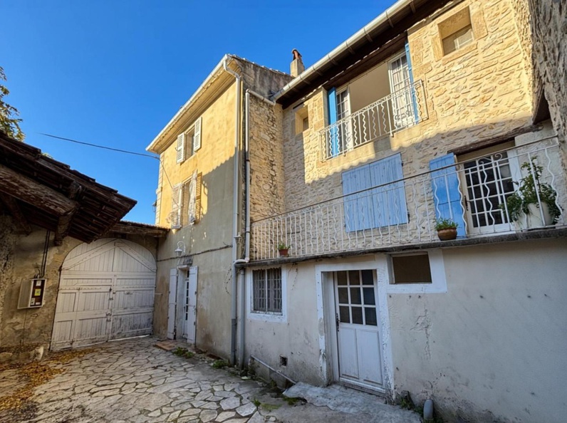 maison 7 pièces - 250m2 à Saze (30650)