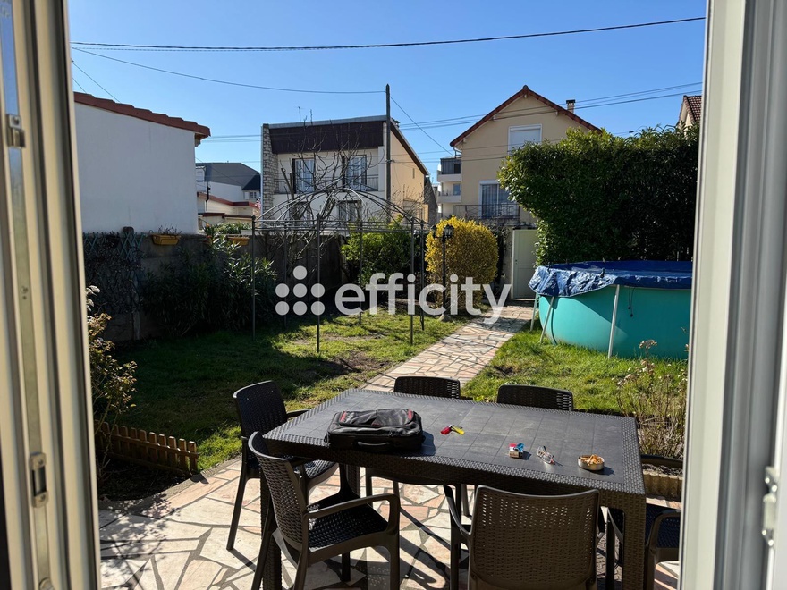 maison 5 pièces - 125,0m2 à Sainte-Geneviève-des-Bois (91700)