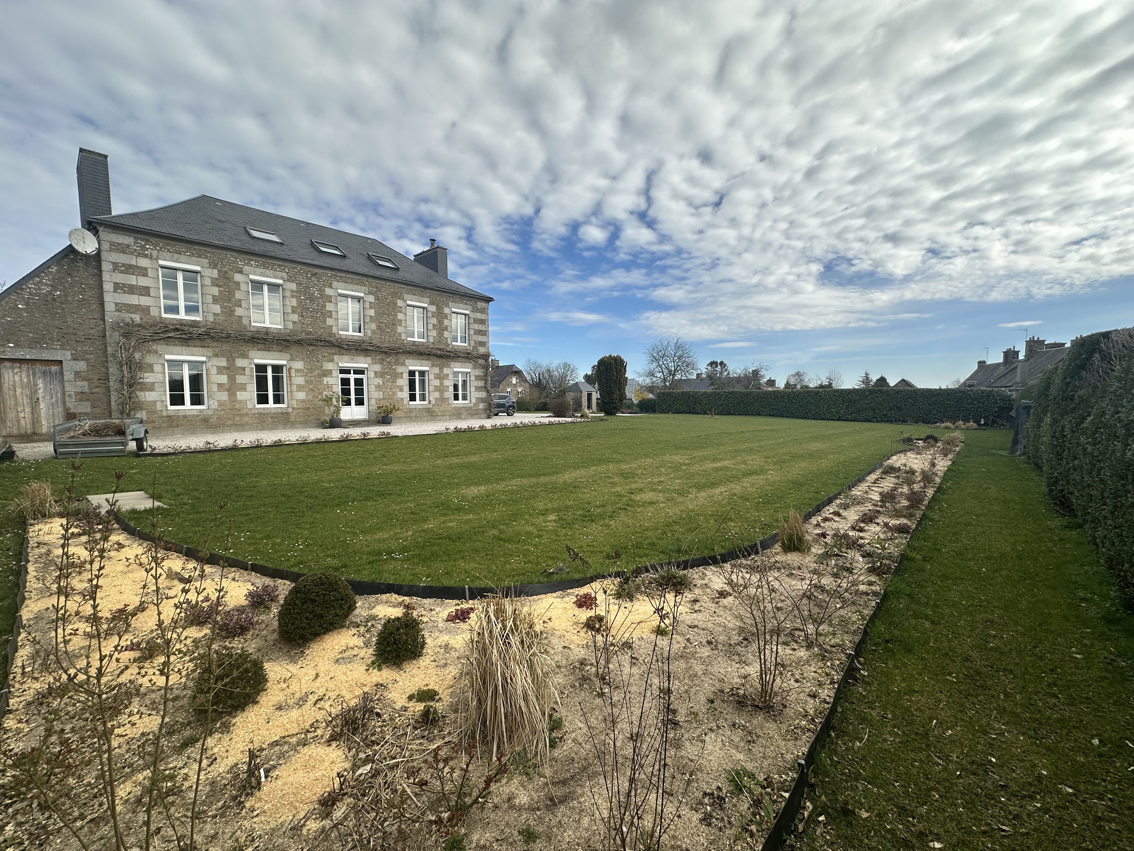 maison 10 pièces - 308m2 à Noues de Sienne (14380)