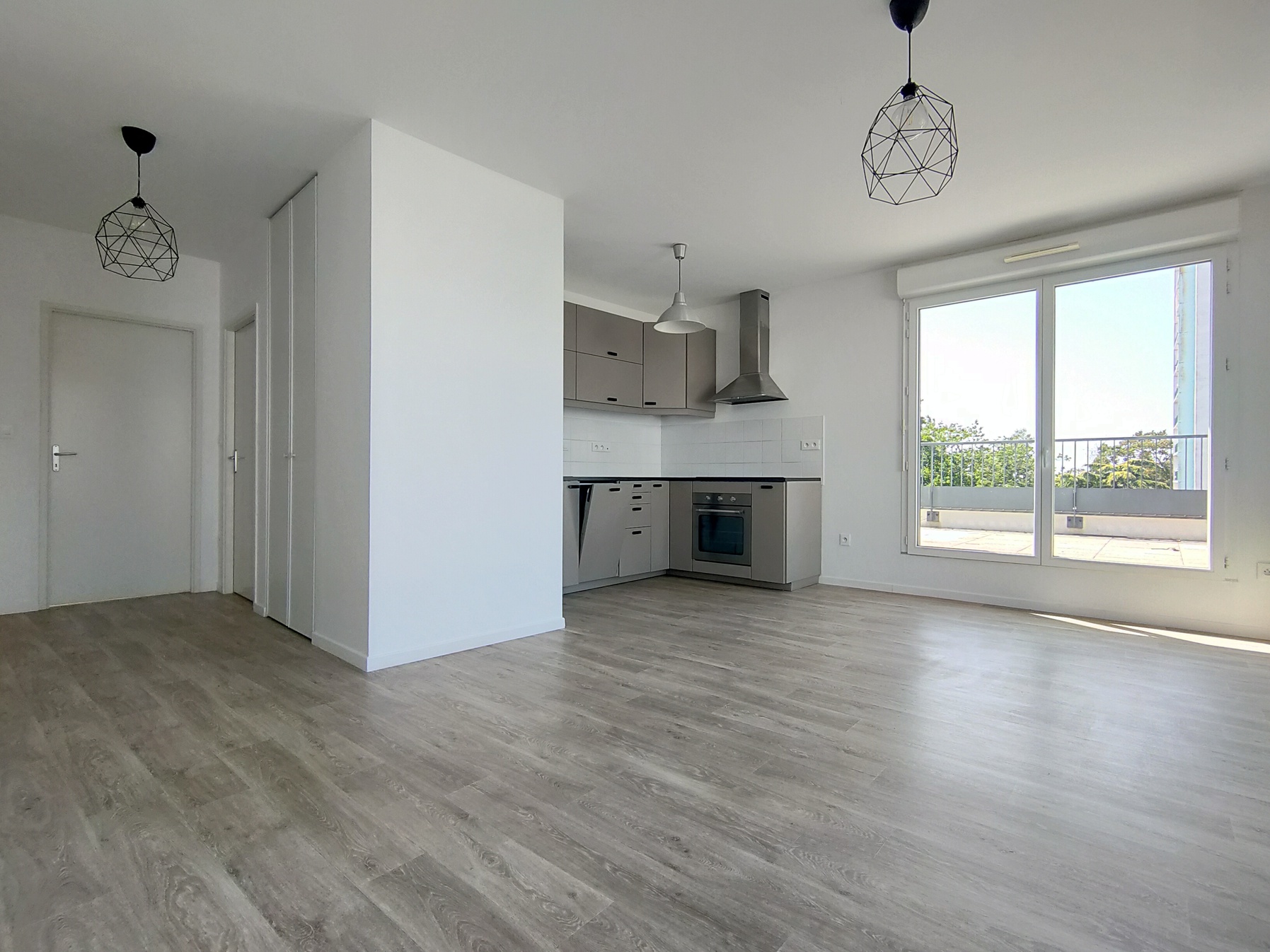 appartement 4 pièces - 77m2 à Nantes (44100)