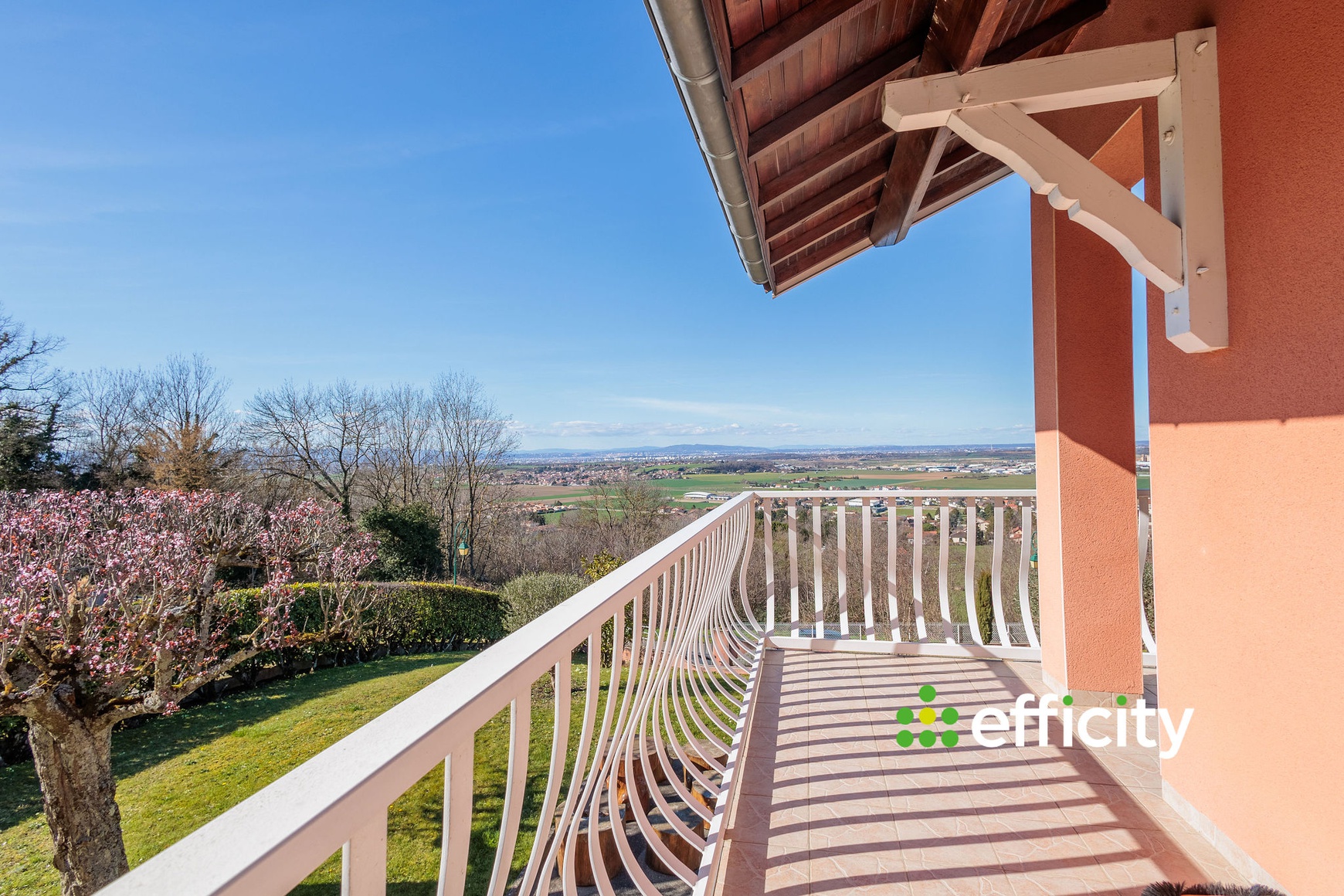 Achat immobilier Maison 8 pièces  232m2 à Saint-Pierre-de-Chandieu (69780) - Photo n°14