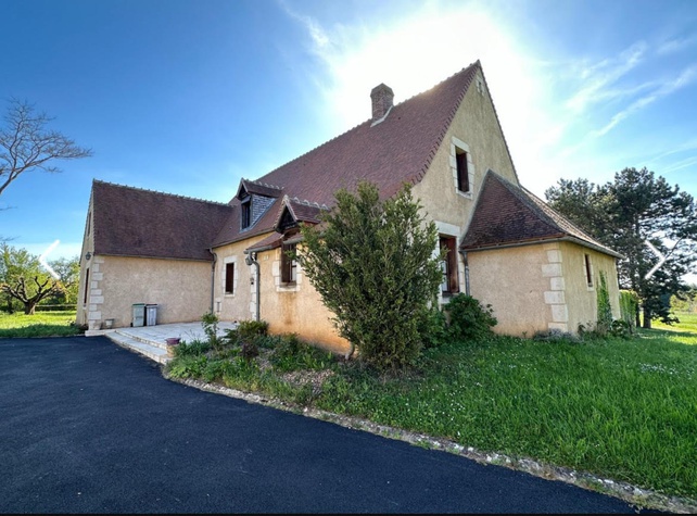 maison 9 pièces - 255m2 à La Châtre (36400)