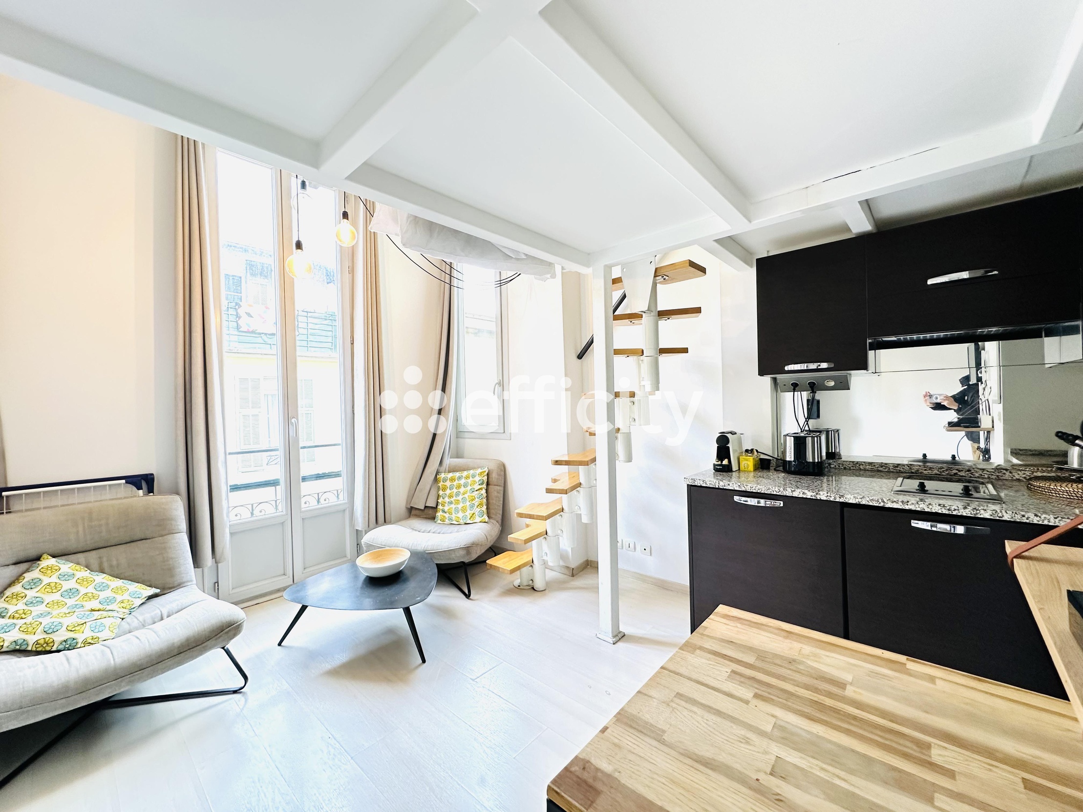 appartement 2 pièces - 25m2 à Nice (06000)