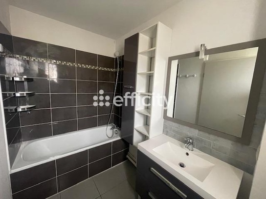 Achat immobilier Appartement 2 pièces  43m2 à Bruges (33520) - Photo n°7