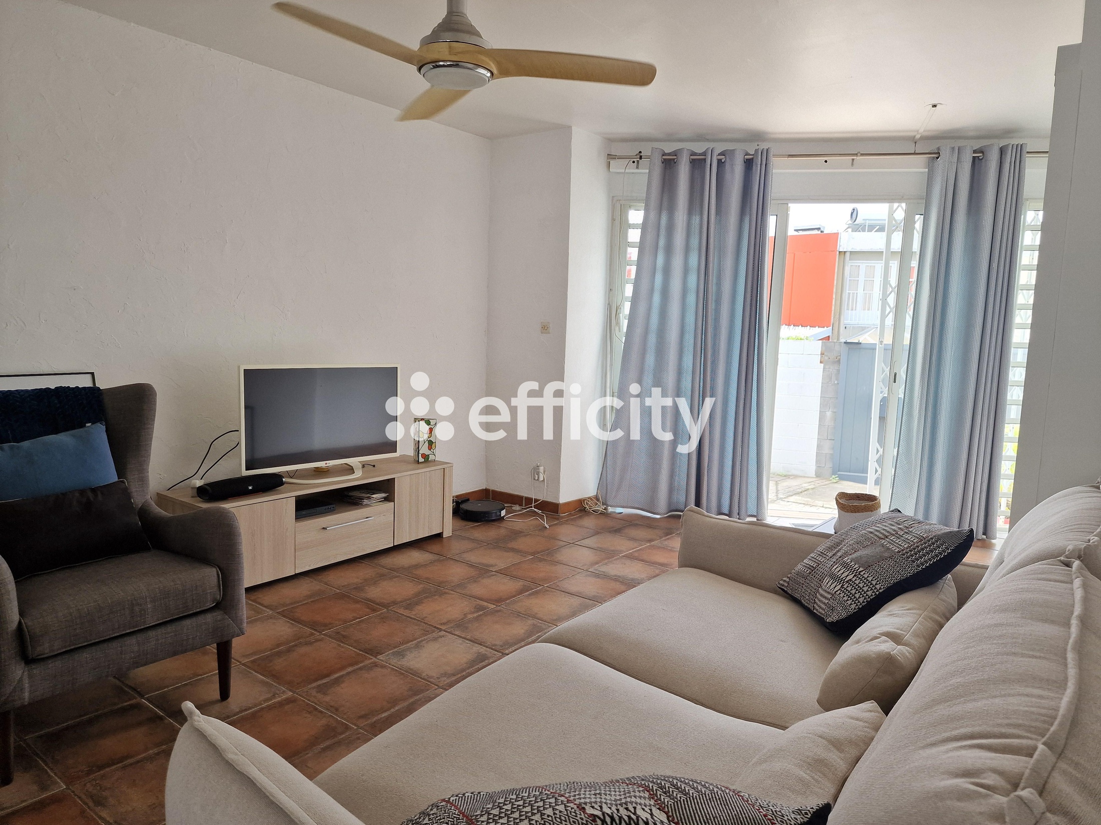 maison 4 pièces - 120m2 à Saint-Denis (93200)