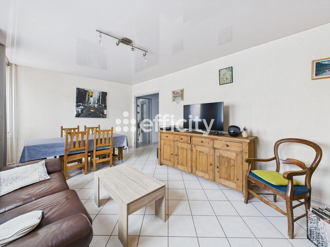 appartement 4 pièces - 82m2 à Pantin (93500)