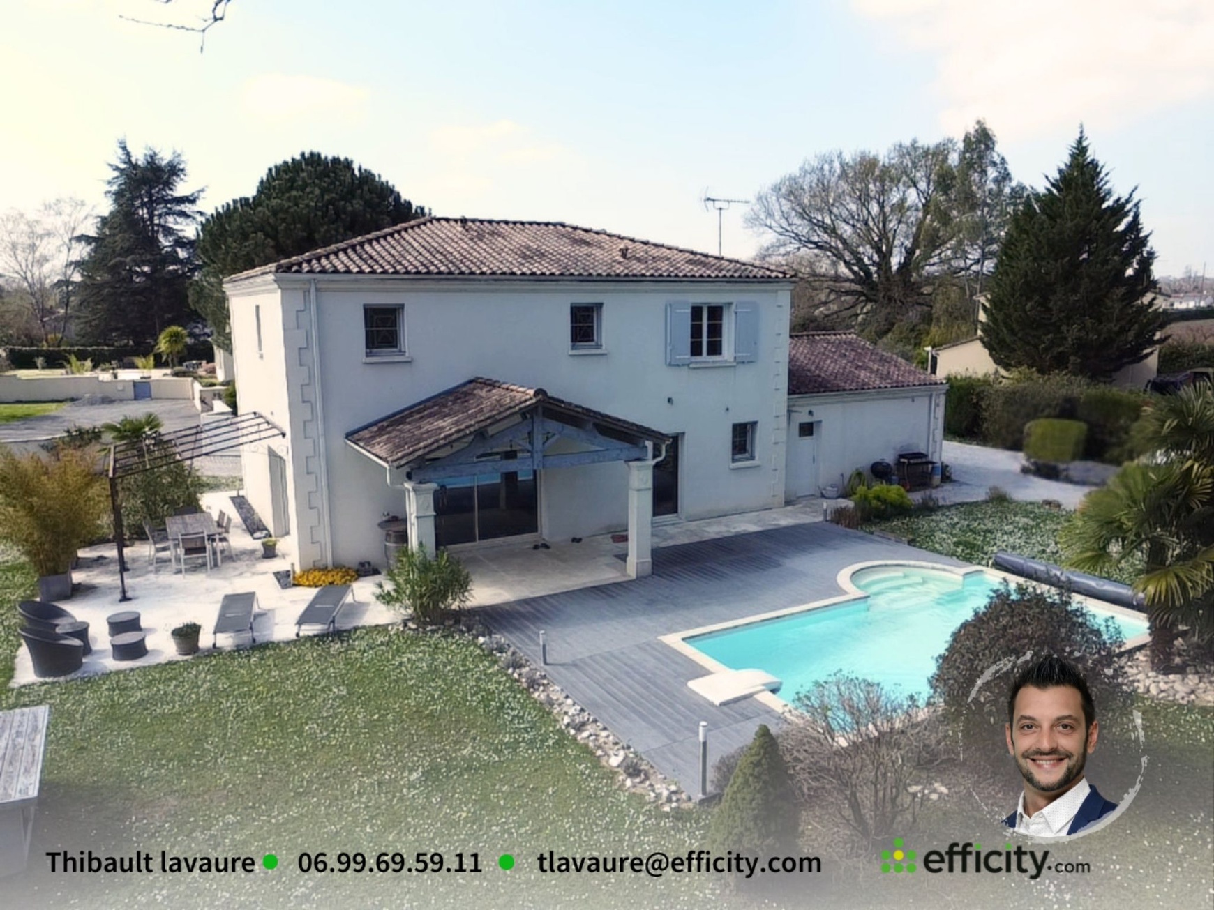 Achat immobilier Maison 7 pièces  157m2 à La Couronne (16400) - Photo n°1