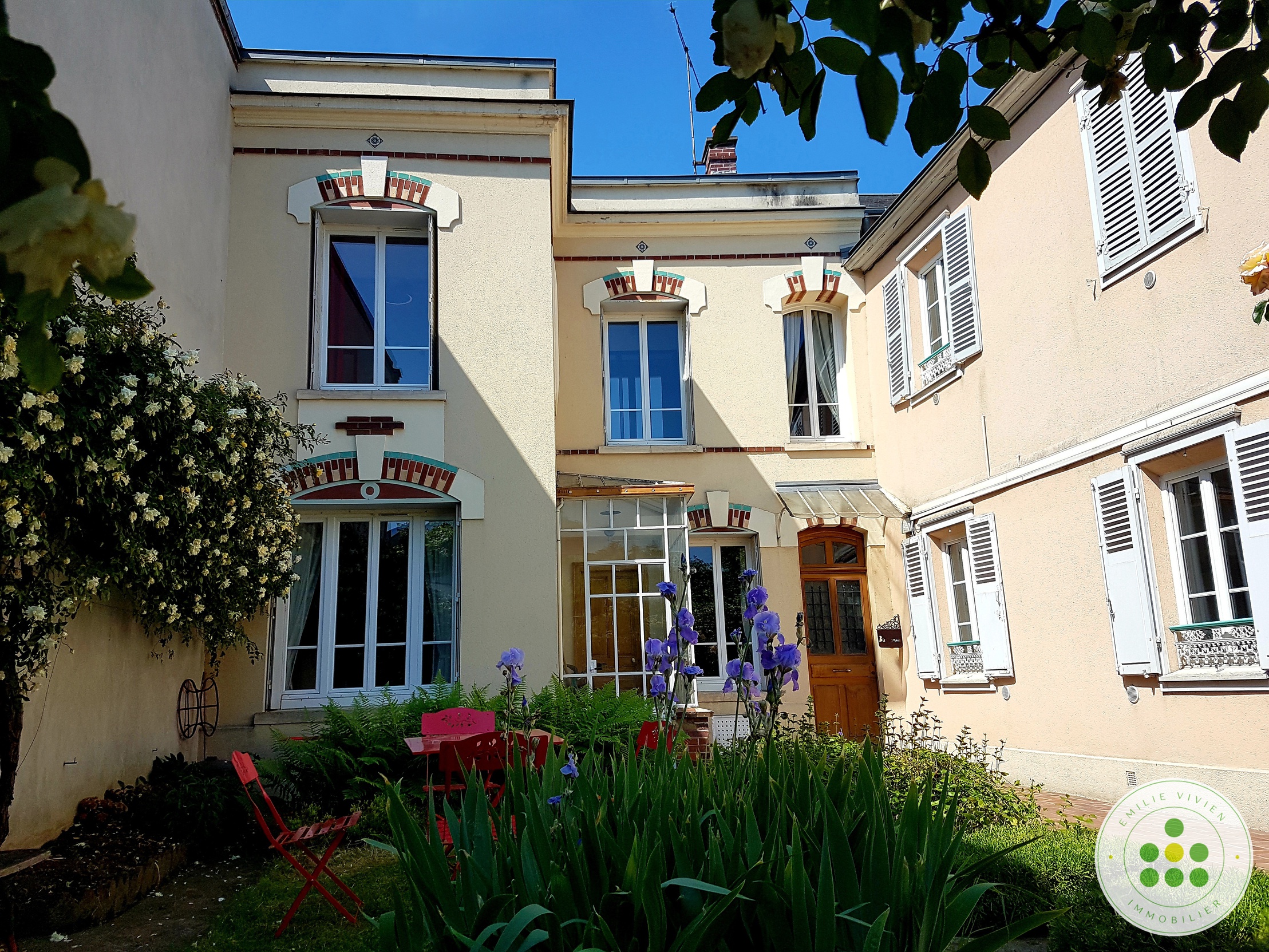 immeuble 10 pièces - 295m2 à Chartres (28000)