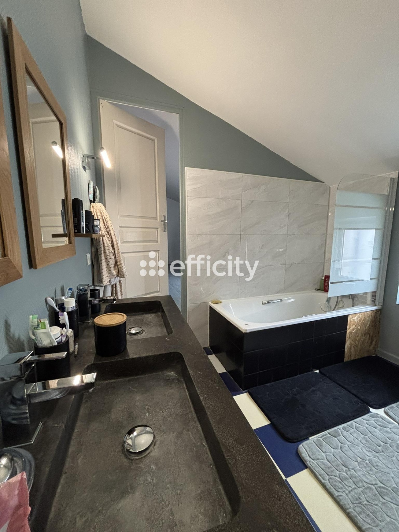 Achat immobilier Maison 9 pièces  200m2 à Saint-Jean-de-Liversay (17170) - Photo n°6