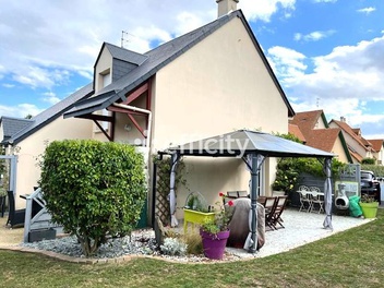 maison 5 pièces - 98m2 à Saint-Aubin-sur-Mer (14750)