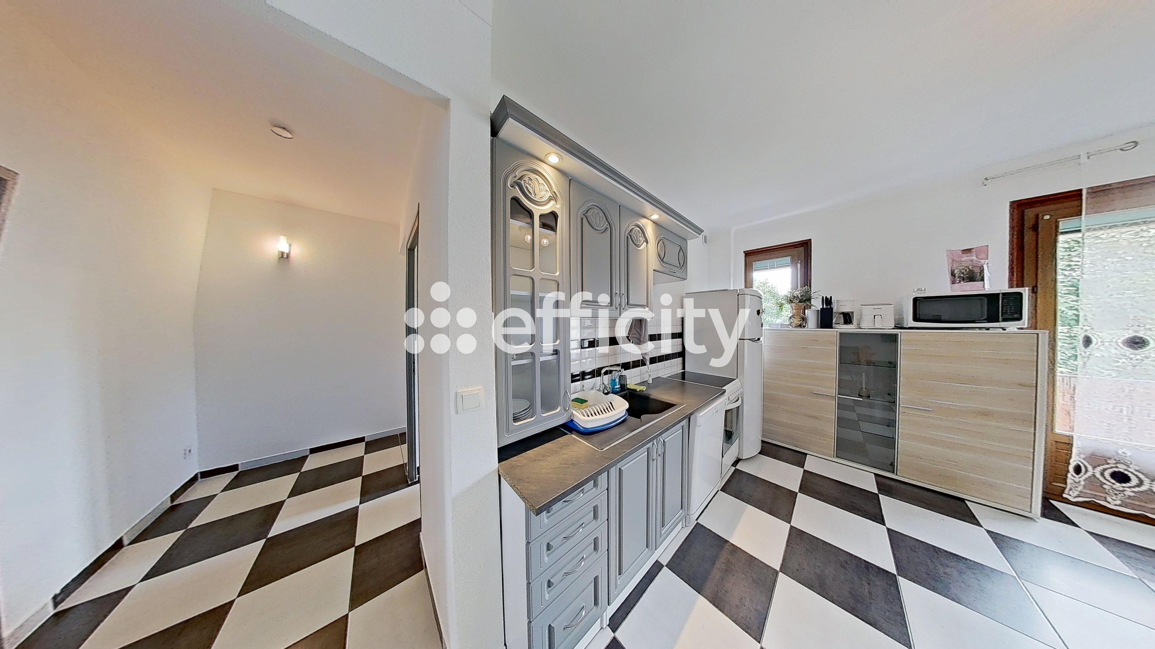 Achat immobilier Maison 14 pièces  210m2 à Scionzier (74950) - Photo n°12