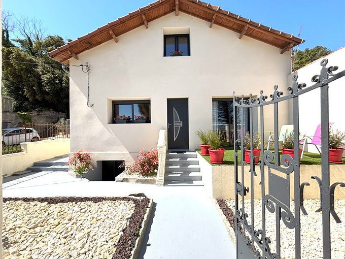 Achat immobilier Maison 5 pièces  118m2 à Le Teil (07400) - Photo n°1